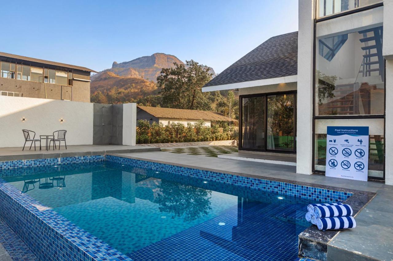Saffronstays Stargazer, Karjat - Luxury Pool Villa With Lake View Exterior foto